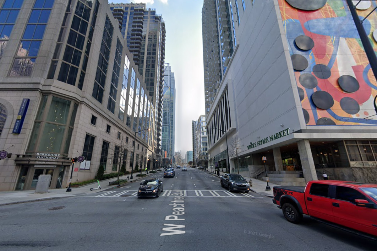 Midtown Atlanta Street Reopens After Severe Storm Sends Glass   Midtown Atlanta Street Reopens After Severe Storm Sends Glass Showering From High Rise.webp