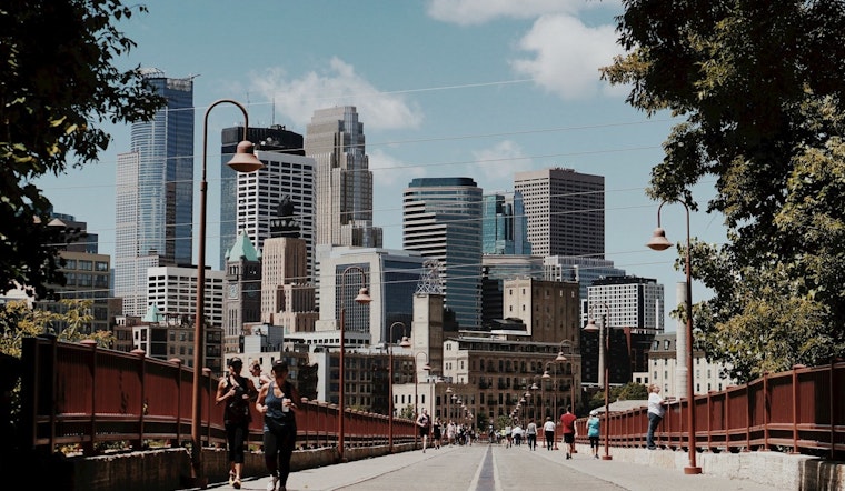 Minneapolis Residents to Enjoy Sunny, Windy Spring Weather Ahead of Possible Weekend Rain