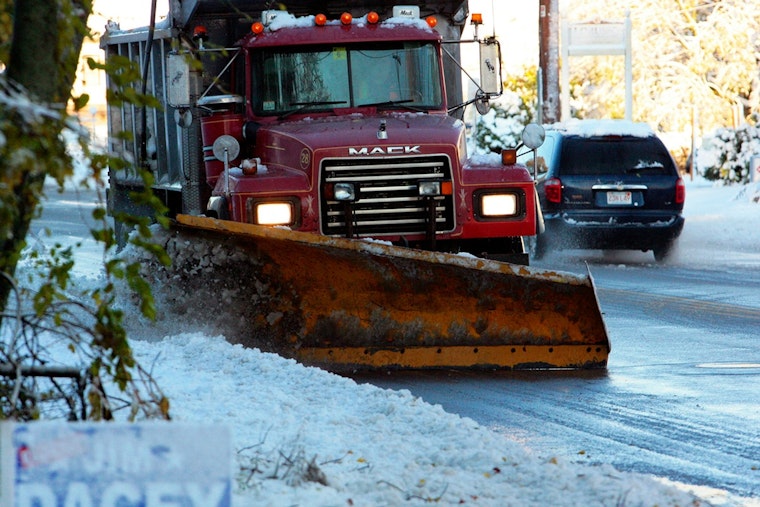 Minnetonka Gears Up for Winter Storm Plowing, Vehicles Banned Overnight to Aide Clearing Efforts