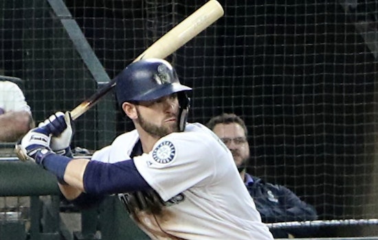 Mitch Haniger Makes Triumphant Return to Mariners with Home Run in Cactus League Debut