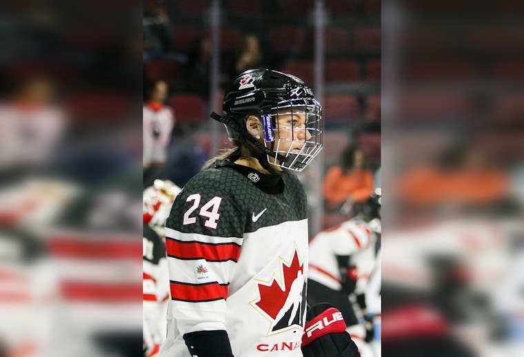 Natalie Spooner Leads Toronto to Victory Over Minnesota in Convincing 4-1 Hockey Game