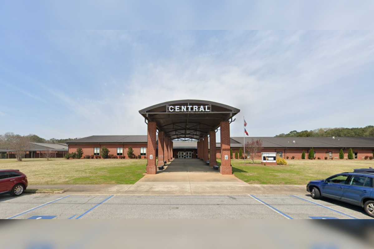Newnan's Central Educational Center Lifts Lockdown After 'Toy Gun'