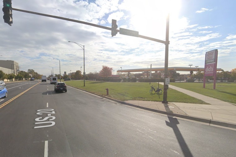Off-Duty Chicago Officer Unharmed in Early Morning Exchange of Gunfire, Suspect at Large