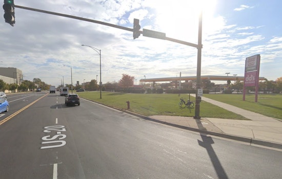 Off-Duty Chicago Officer Unharmed in Early Morning Exchange of Gunfire, Suspect at Large