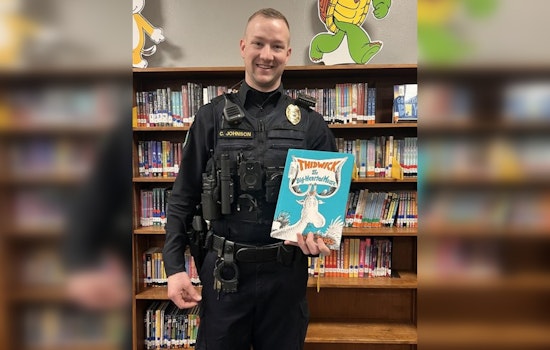 Officer Turns Storyteller to Strengthen Police-Community Bonds in Mankato Elementary School