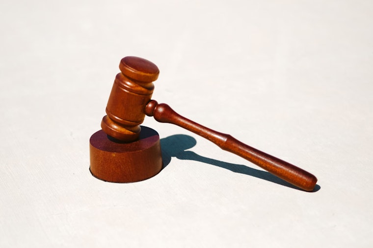 Oregon Man Faces Felony Charge for January 6 Capitol Breach, Appears in Portland Court