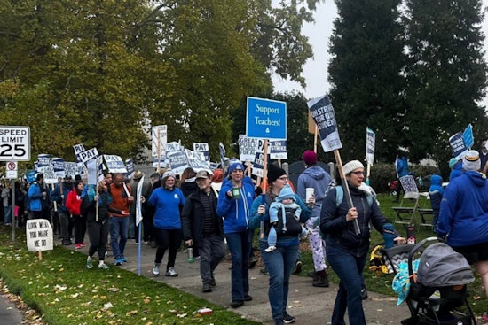 Oregon Poll Reveals Distrust in School Board After Portland Teachers Strike