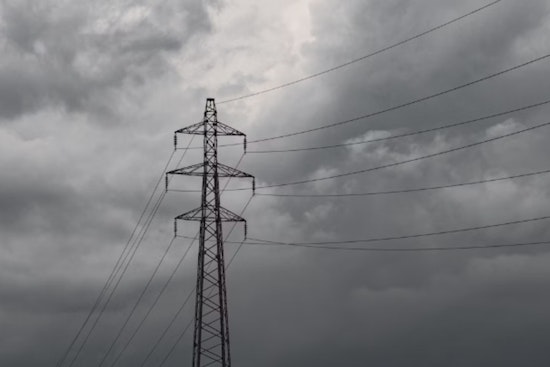 Over 25,000 Lose Power as Storm Hits Massachusetts and New Hampshire, Pummeling New England