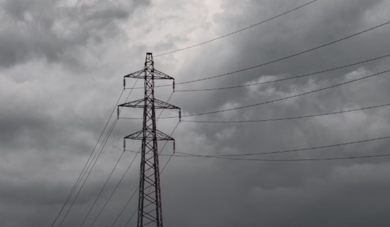 Over 25,000 Lose Power as Storm Hits Massachusetts and New Hampshire, Pummeling New England
