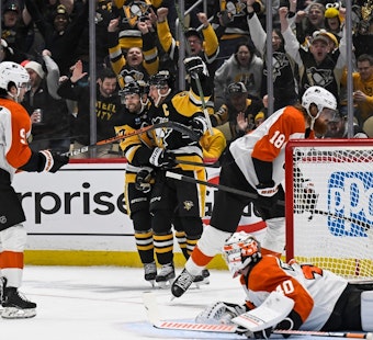 Penguins' Bryan Rust Battles Hand Injury as Pittsburgh Clutches Victory Over Flyers