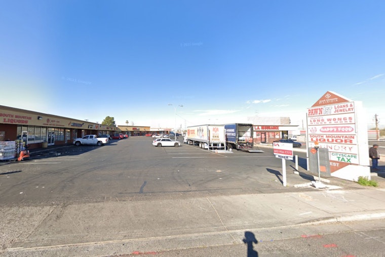 Phoenix Firefighters Engage in Blaze Fight at Central Avenue Strip Mall, No Injuries Reported