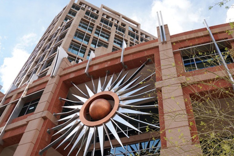Phoenix Maintains Essential Services on Presidents' Day with Curbside Collection Unaffected, Public Transit on Schedule