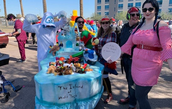 Phoenix's Idiotarod Shopping Cart Race Returns with Creative Flair and Charity Focus