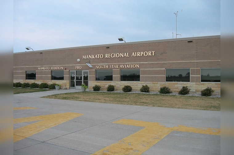 Pilot Escapes Injury as Plane Skids Off Runway at Mankato Regional Airport