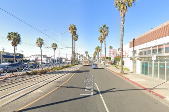 Police Seek Suspect Following Fatal Stabbing in Long Beach, Homicide Detectives Investigate