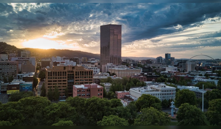 Portland Braces for Grey Skies and Chilly Showers, with Winter's Grip Holding Steady