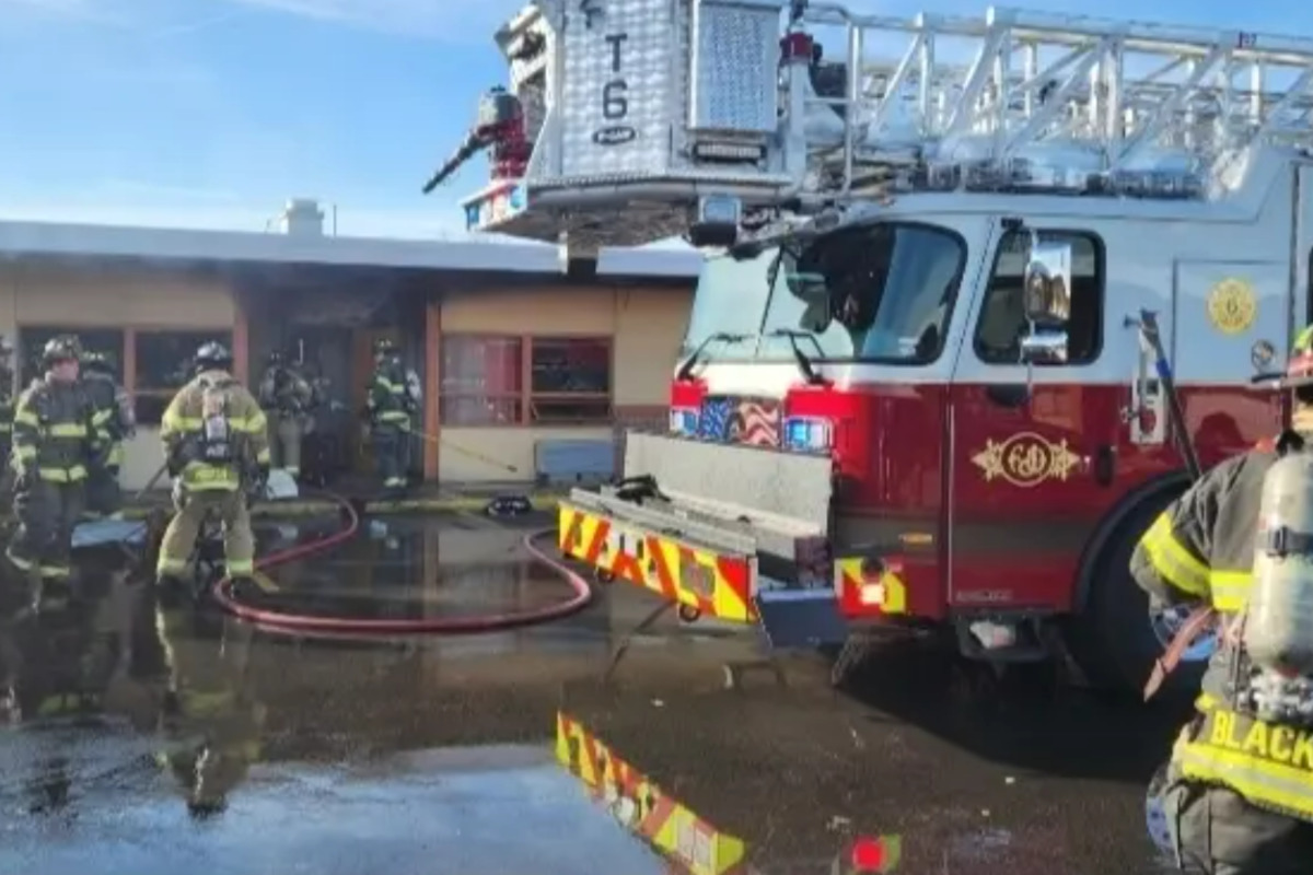 Rapid Response Extinguishes Fire at Joliet's Fenton Motel, Cause Under