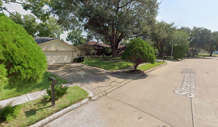 Residents Safe, Pets Affected as Fire Causes $160K Damage to Alief Home, Houston Firefighters Respond Promptly