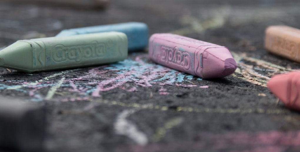 San Antonio Artist Faces Legal Woes for Chalk Art Highlighting Urban Issues