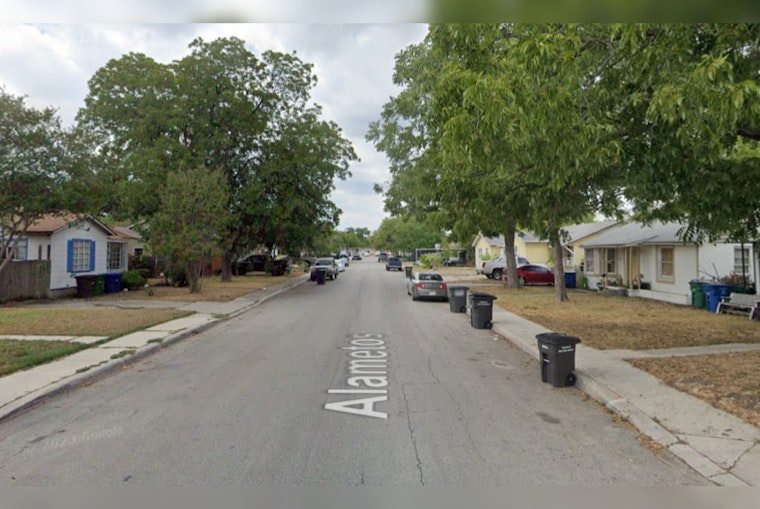 San Antonio Firefighters Quell Blaze, Save Home as Garage Succumbs to Early Morning Fire