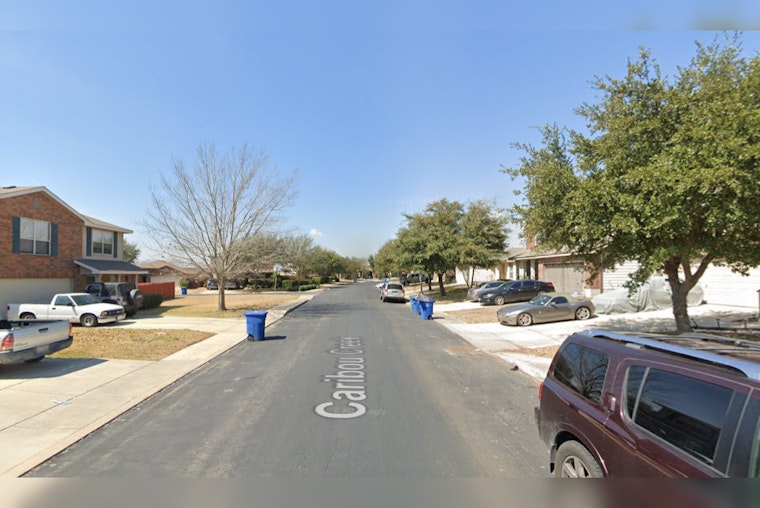 San Antonio Homeowner Shoots Man Suspected of Attempting Car Theft, Accomplice Sought by Police