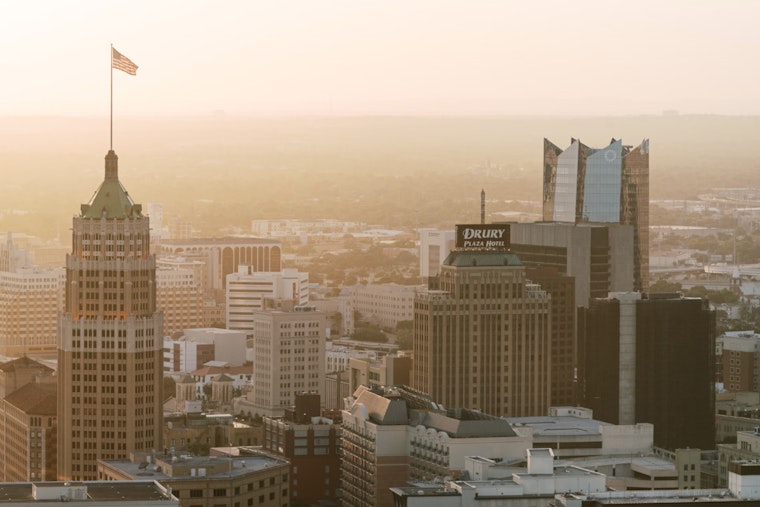 San Antonio Reigns as Top Texas Hot Spot for Gen Z Migration, Outstrips Houston in Young Newcomers
