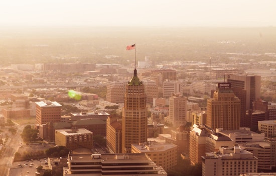 San Antonio's Weather Keeps Residents Guessing with Mix of Clouds and Sun