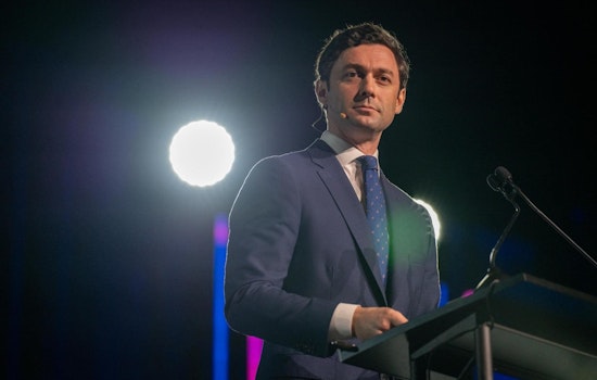 Senator Ossoff Pressures Biden Admin over Financial Aid Delays Affecting Georgia Students
