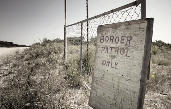 Senator Sinema's Border Security Bill Faces Congressional Deadlock Amidst Bipartisan Efforts