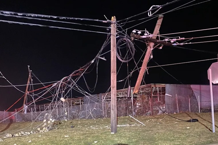 Series of Tornadoes Ravage Michigan, Spark Evacuations and Power Outages in Grand Blanc and Calhoun Counties