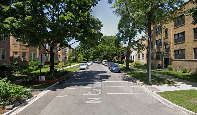 Series of Violent Robberies in Chicago's North Side Leave Residents Shaken, Suspects at Large