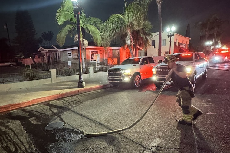 Smoke Alarm Alerts Resident to Fire in Santa Ana Business, No Injuries Reported