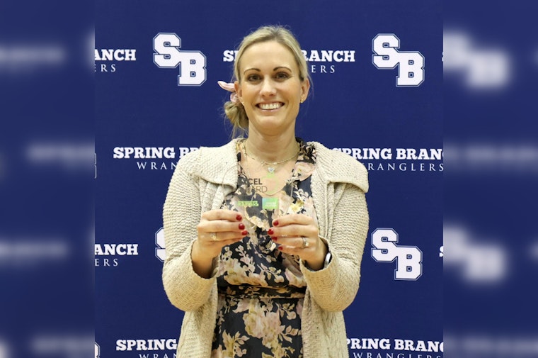 Spring Branch Math Teacher Traci Collie Wins KENS 5 EXCEL Award for Innovative Approach