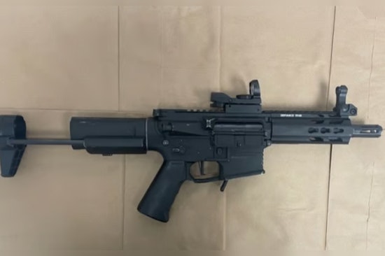 Springfield Police Arrest Man with Airsoft Replica Rifle, Highlight Legal Challenges with Imitation Firearms