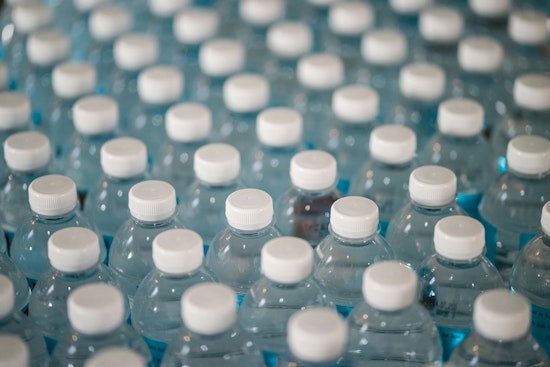 Studies by Columbia and Rutgers Universities Uncover Nanoplastic Contamination in Popular Bottled Water Brands