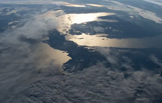 Stunning NASA Photo from ISS Captures Michigan's Sunrise Glow and Great Lakes' Sparkle