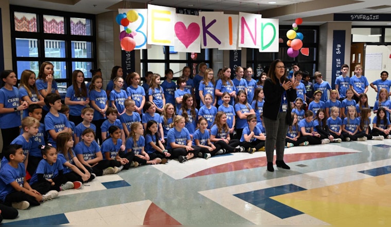 Summit Hill Elementary Students Honor Milton Civic Leaders with "Kindness Tunnel" Celebration