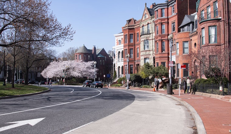 Sunny Skies and Brisk Winds Today in D.C., Rainy Weekend on the Horizon
