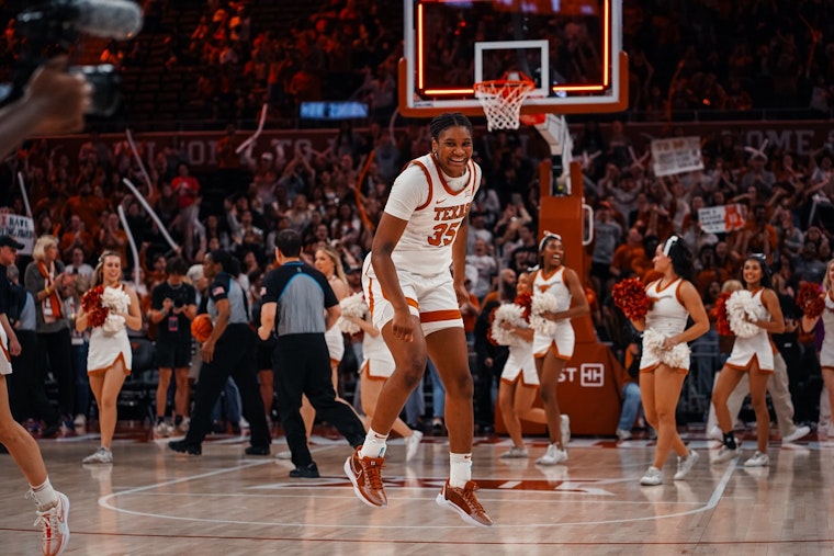Surging No. 12 Texas Longhorns Upset No. 2 Kansas State in a Show of Defensive Skill and Rebounding Power in Austin