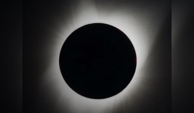 Texas Gears Up for Total Solar Eclipse with Chili, Bull Riding, and Taxidermy at Local Festivals