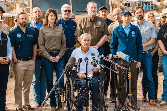 Texas Governor Abbott Rallies with Lawmakers in Eagle Pass to Strengthen Border Security Amid Critique of Federal Policies