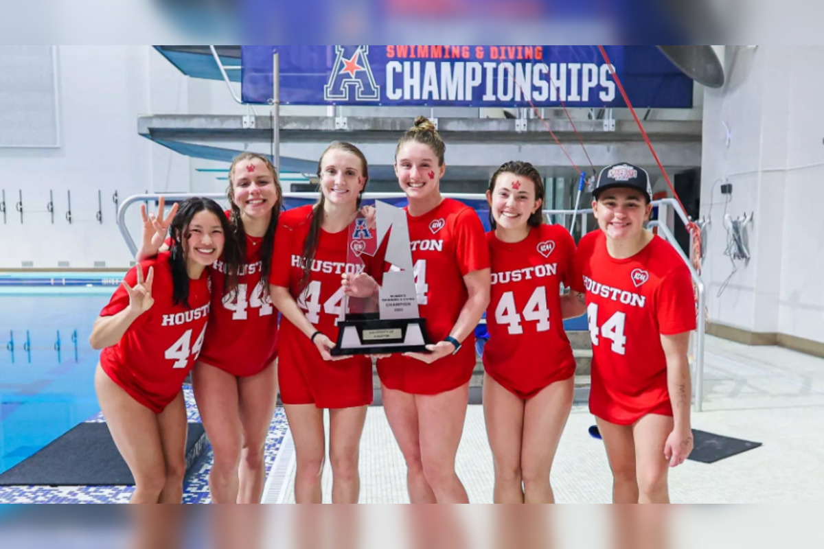 Texas Young Swimmers and Divers Set to Shine at State Meets and NCAA