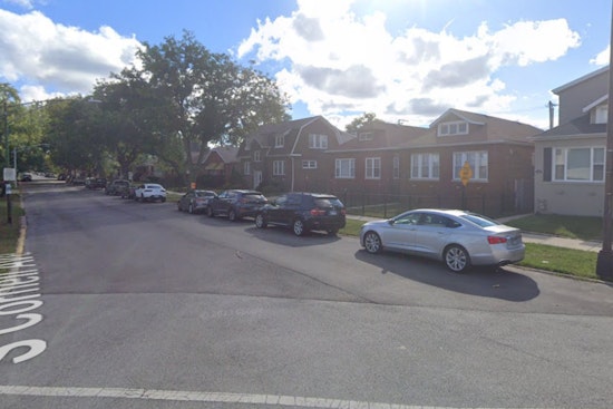 Two Found Dead in Suspected Murder-Suicide at Avalon Park Residence, Chicago Police Investigate