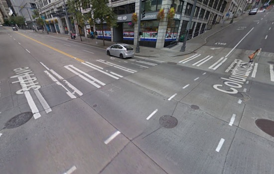 Two Men Injured in Daylight Stabbing Incident in Downtown Seattle, Suspect at Large