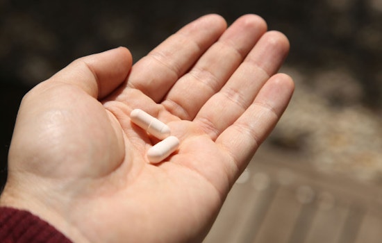 University of Texas Study Suggests Paxlovid Could Prevent Hospitalizations and Save Billions in Healthcare Costs