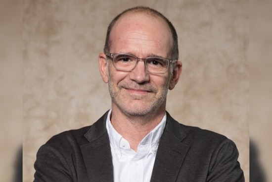 UT Austin Sociologist Javier Auyero Awarded Distinguished Scholar Title by Guggenheim Foundation for Research on Police-Drug Cartel Nexus