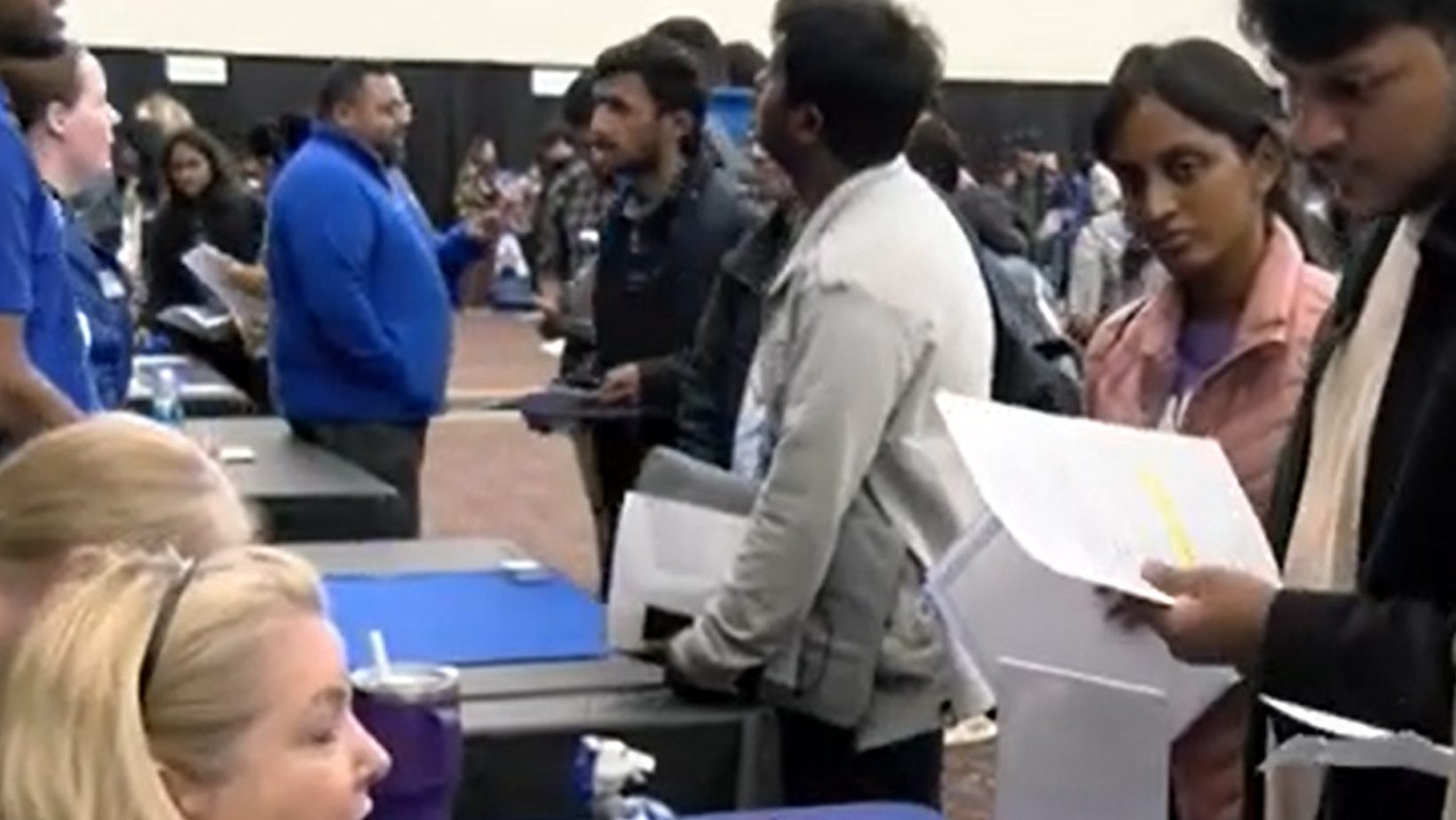 UTA's Spring 2024 Job Fair Ignites Career Prospects for Students, UTA