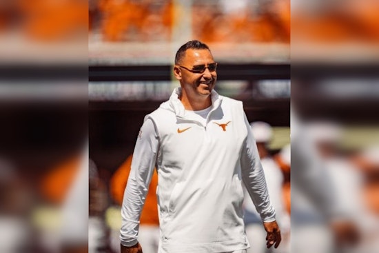 UT's Steve Sarkisian to Reel in a Whopping $10.3 Million in 2024 Under Huge Contract Extension