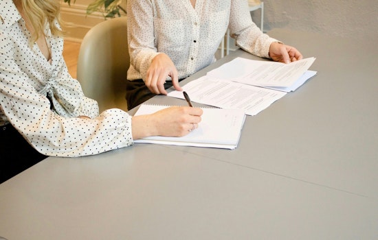 Women Take the Lead as Majority of New U.S. Law Firm Associates, Chicago and Pittsburgh Slightly Behind
