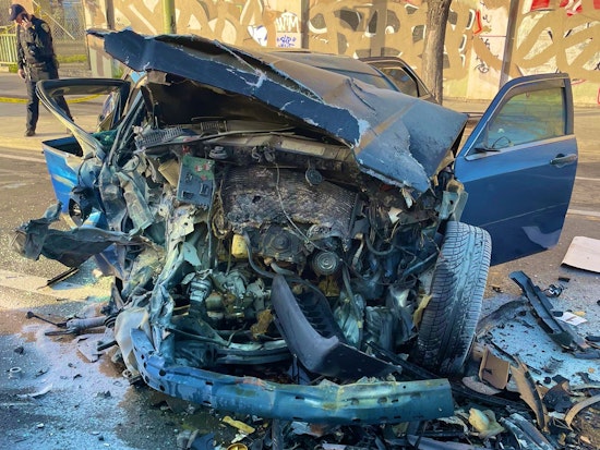 14 Injured as Speeding Car Collides with AC Transit Bus in Oakland